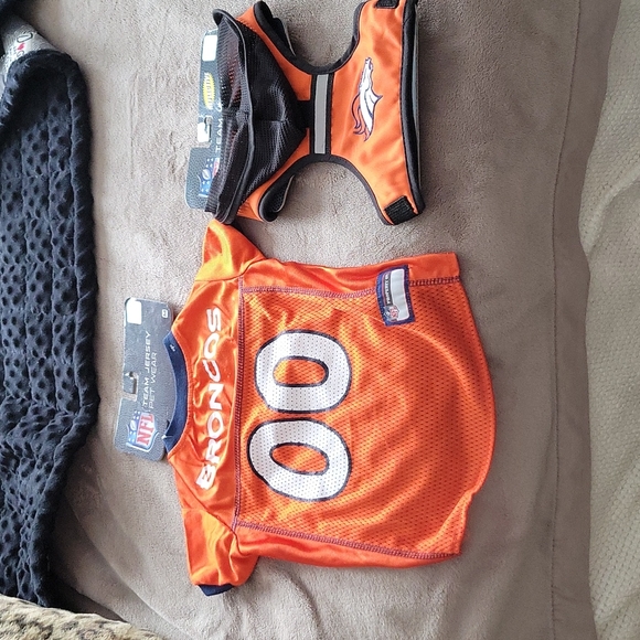 NFL Other - 2-items NFL BRONCOS DOG Pet Jersey TEAM JERSEY & HARNESS SZ M NWT